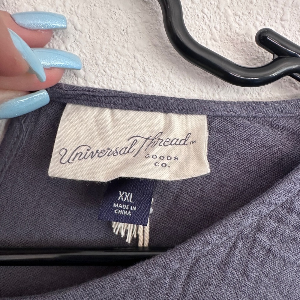Universal Thread Lavender Top - Picture 3 of 3